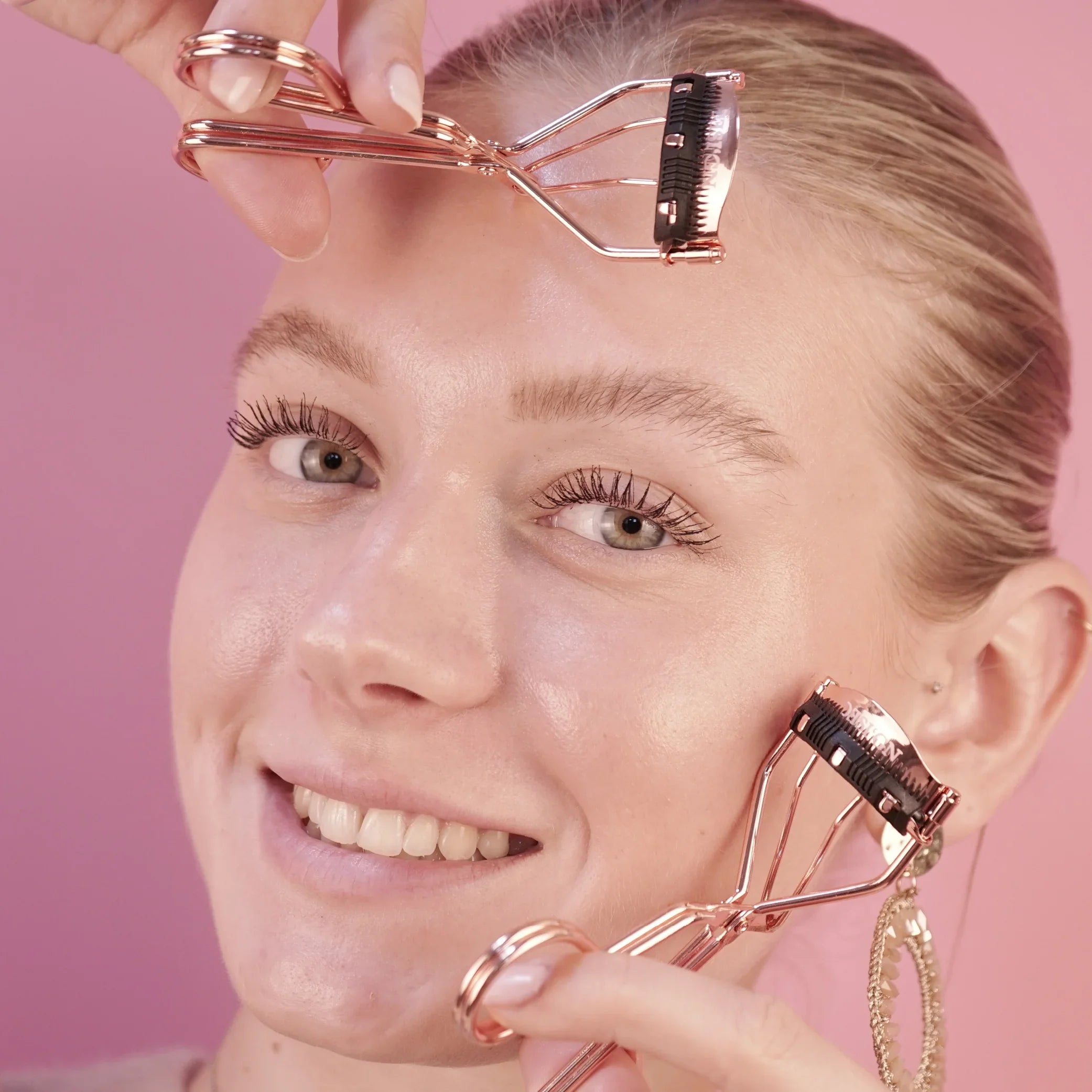 WIMPERNZANGE mit Kamm